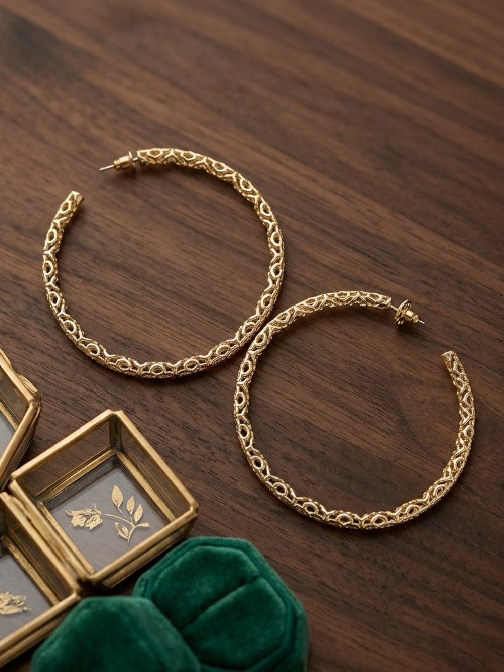 Kendra Scott Gold Filigree Hoop Earrings